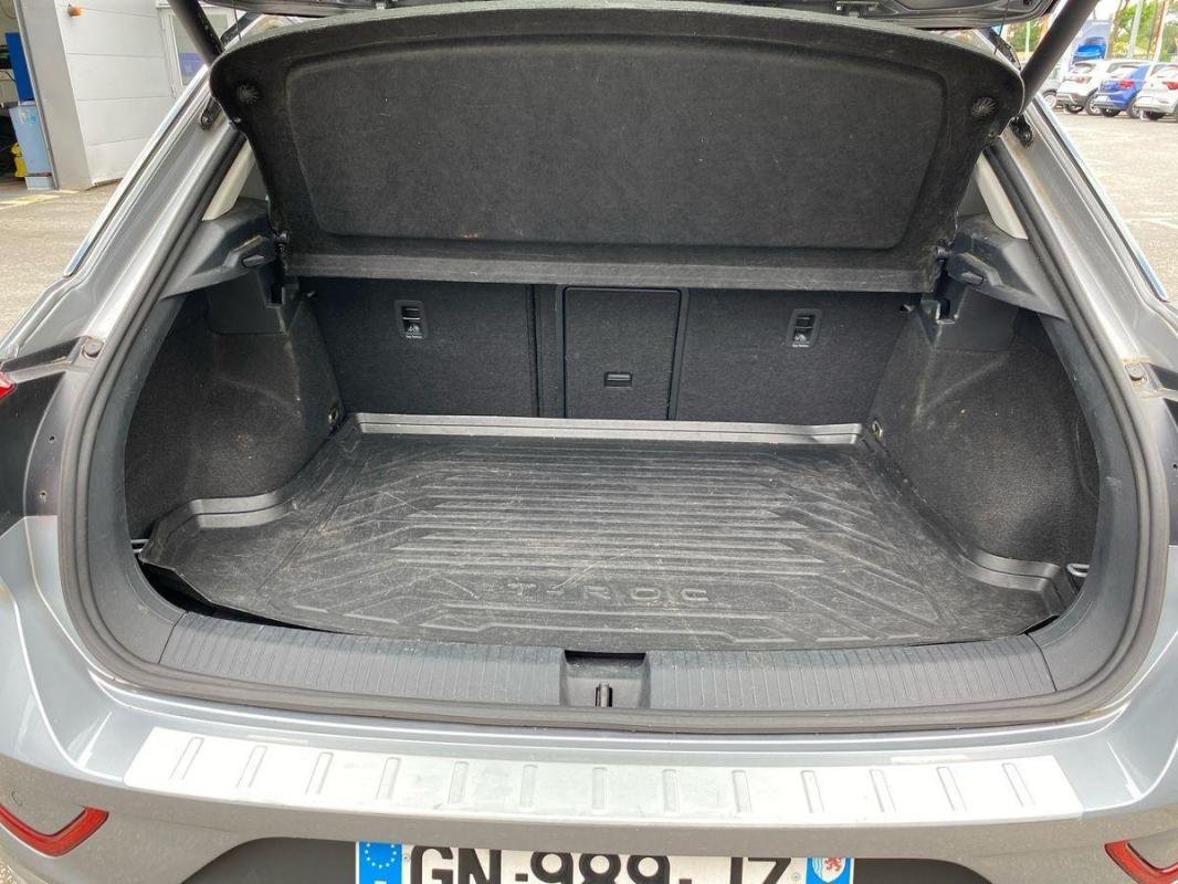 Volkswagen T-Roc - Photo 31
