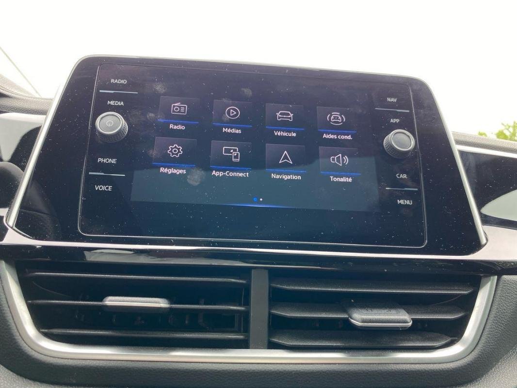 Volkswagen T-Roc - Photo 16