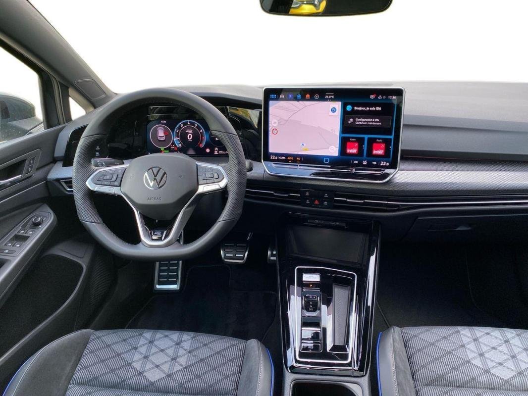 Volkswagen Golf - Photo 24