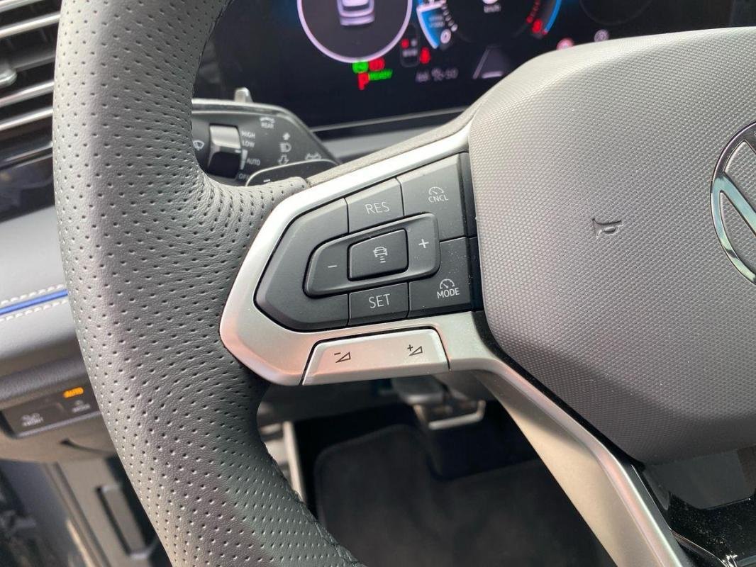 Volkswagen Tiguan - Photo 25