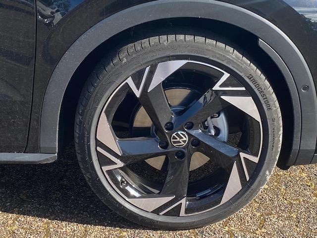Volkswagen T-Roc - Photo 12