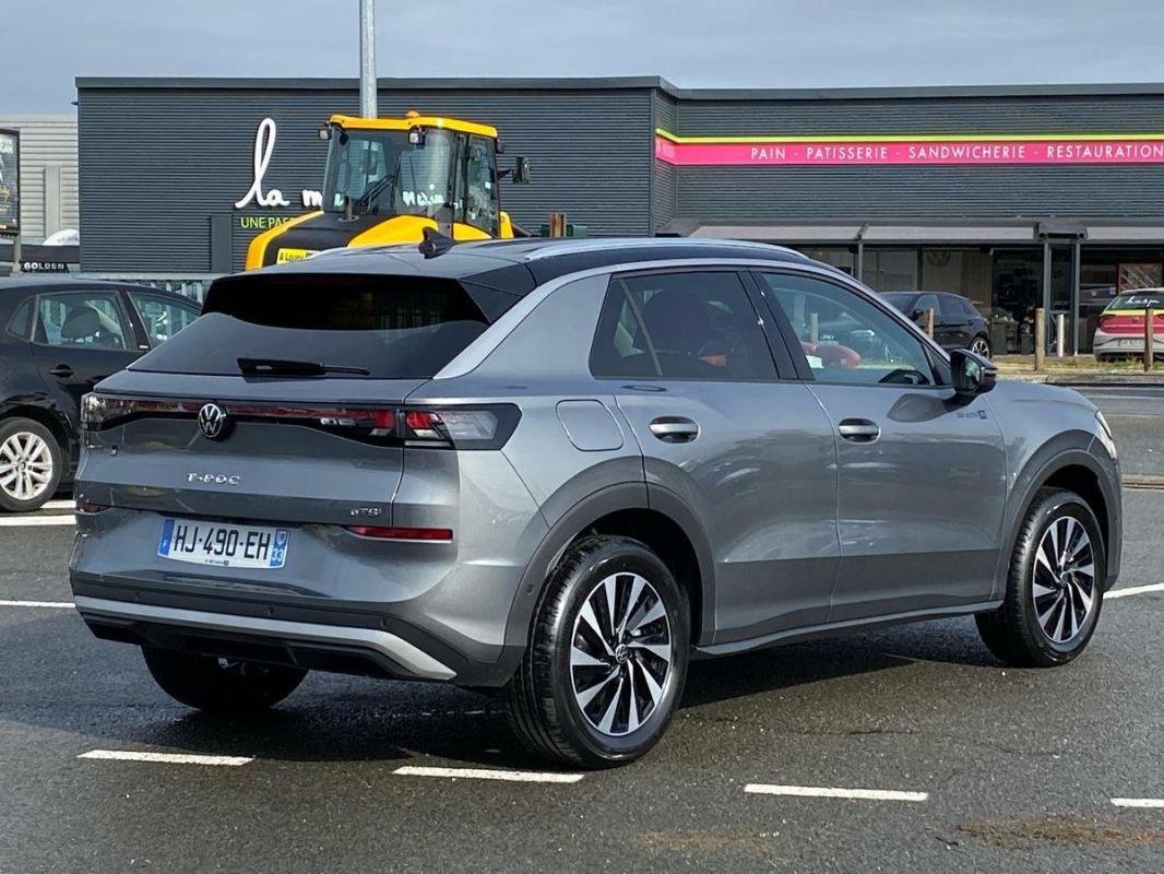Volkswagen T-Roc - Photo 5