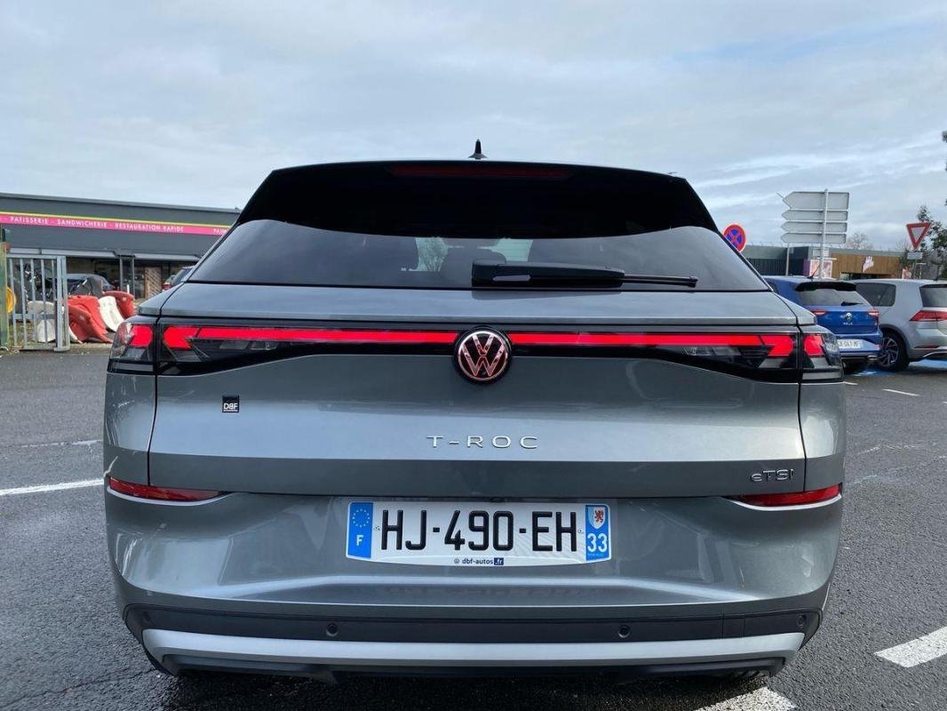 Volkswagen T-Roc - Photo 30
