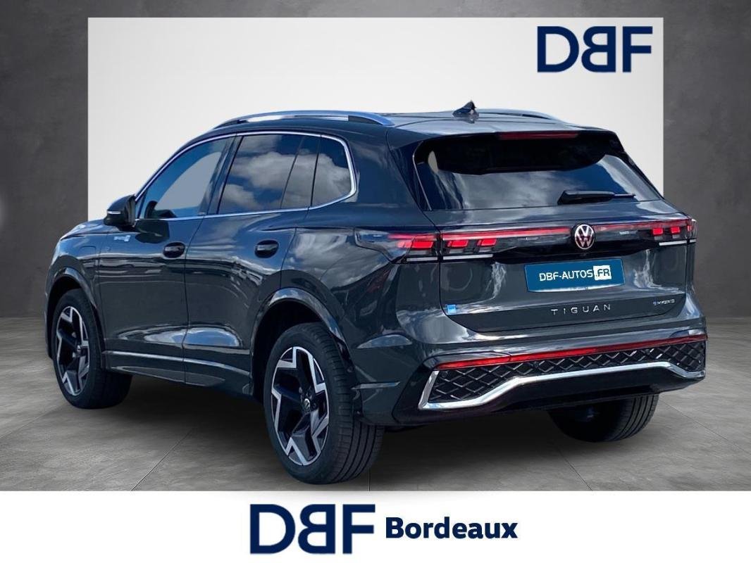Volkswagen Tiguan - Photo 3