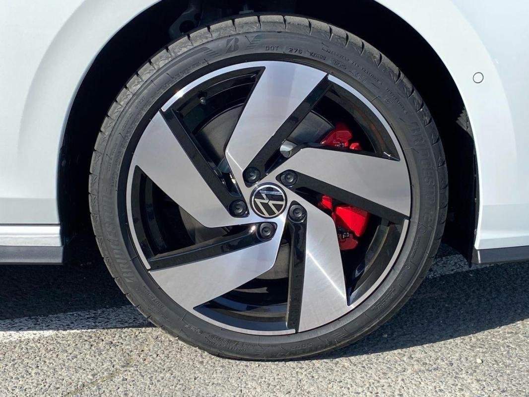 Volkswagen Golf - Photo 29