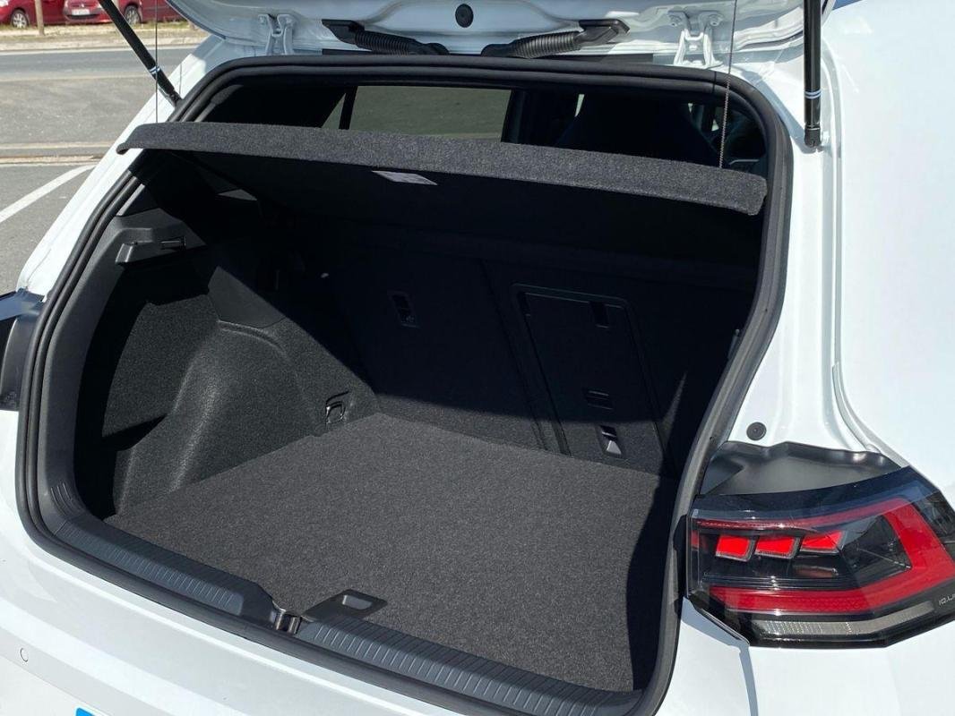 Volkswagen Golf - Photo 32