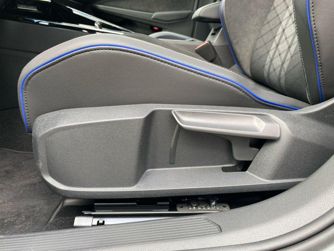 Volkswagen Golf - Photo 14