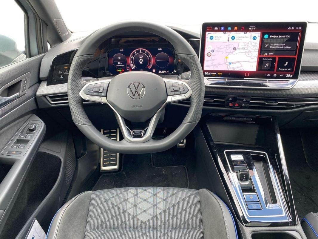Volkswagen Golf - Photo 24