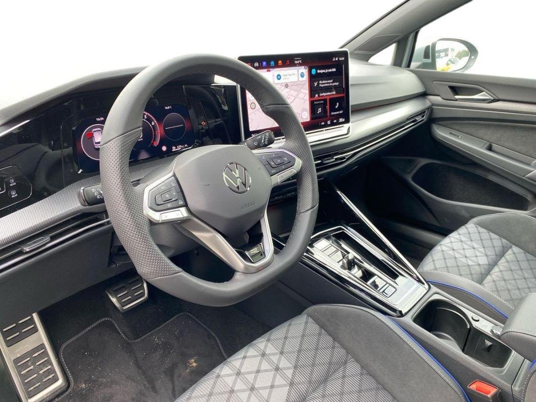 Volkswagen Golf - Photo 9