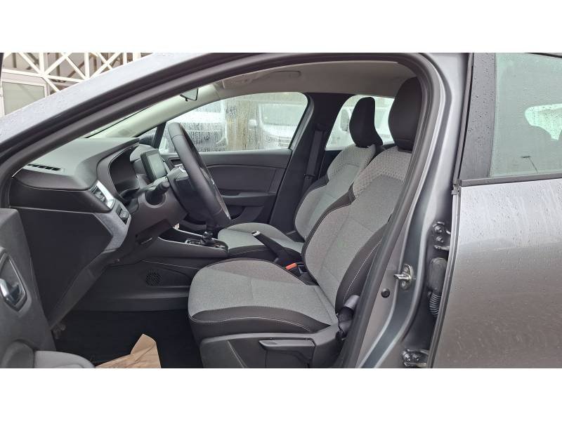 Renault Clio - Photo 24