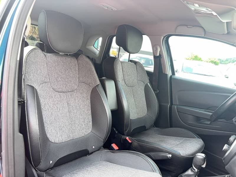Renault Captur - Photo 12