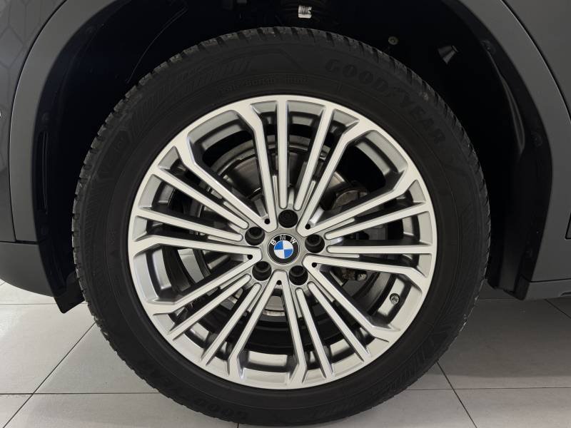 BMW X3 - Photo 18
