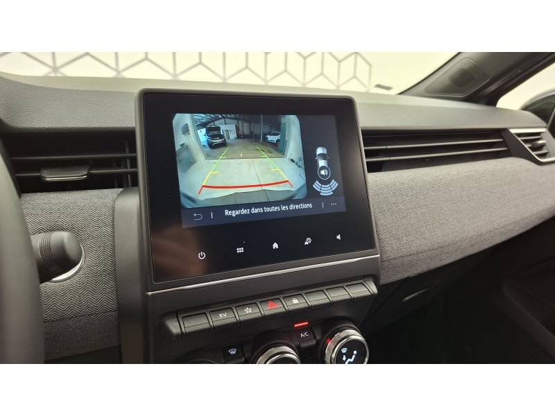 Renault Clio - Photo 16