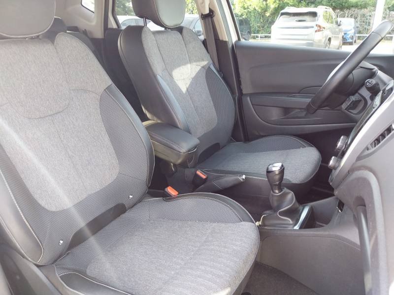Renault Captur - Photo 12