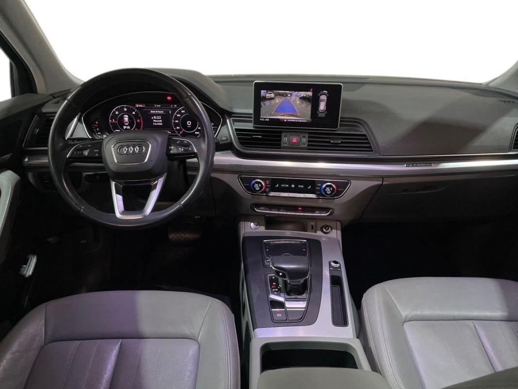 Audi Q5 - Photo 8