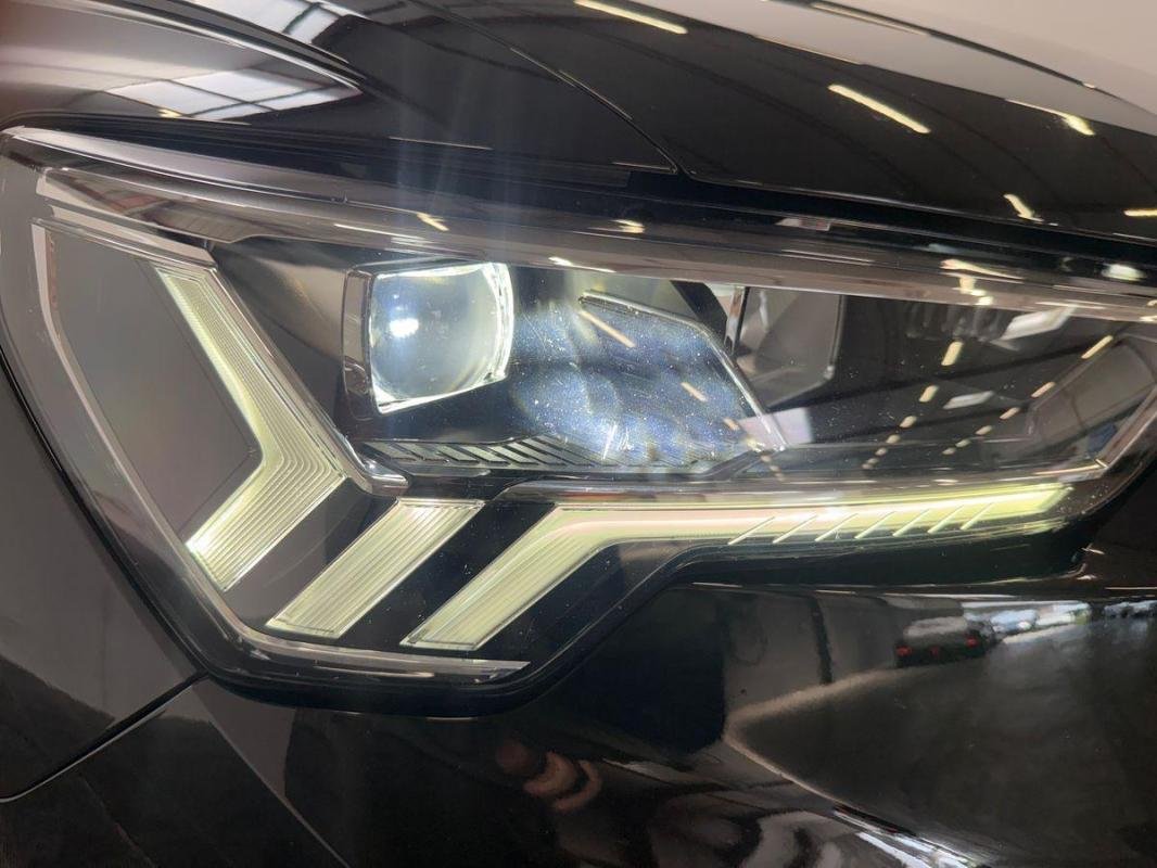 Audi Q3 - Photo 25