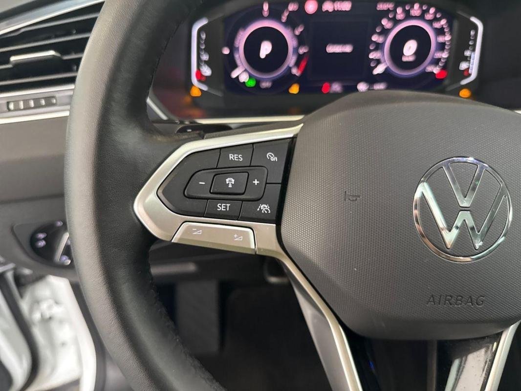 Volkswagen Tiguan - Photo 21