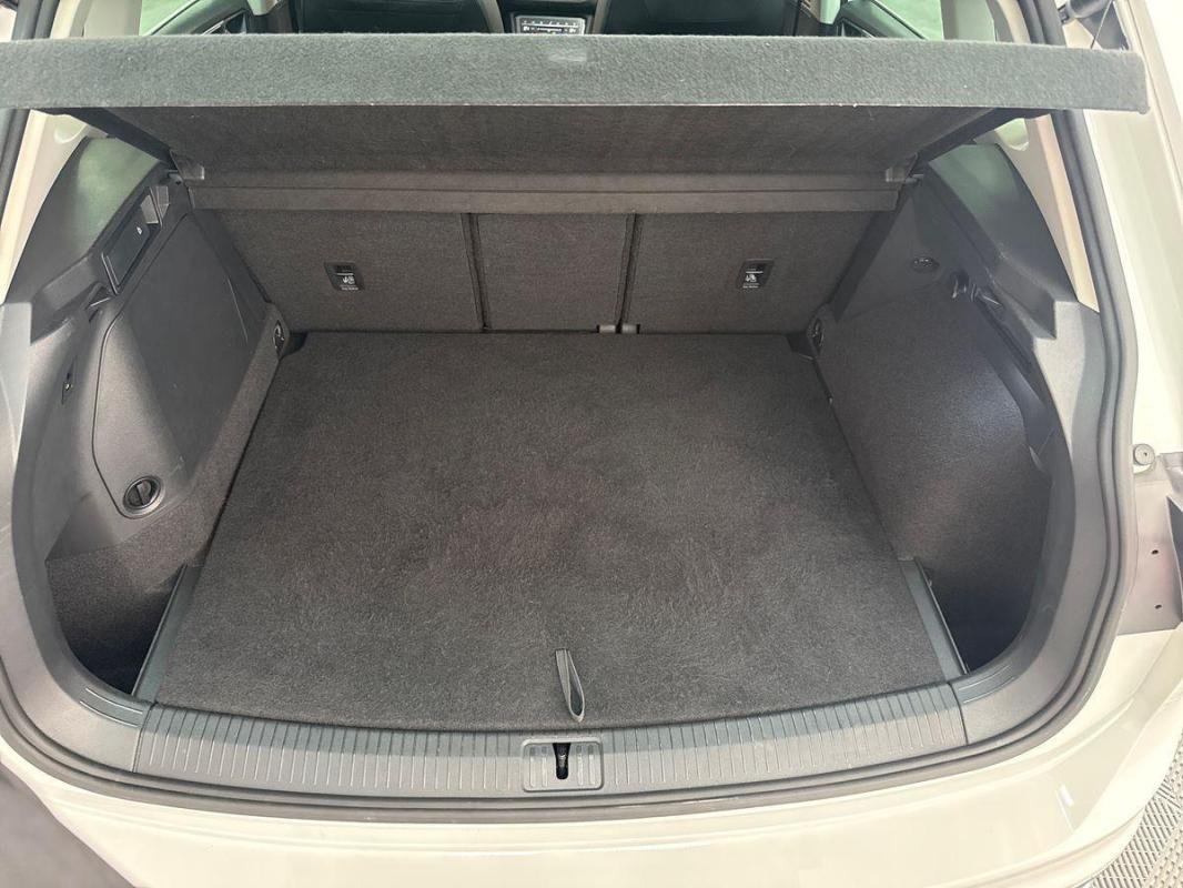 Volkswagen Tiguan - Photo 31