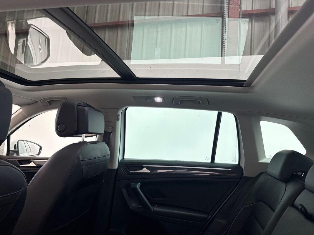 Volkswagen Tiguan - Photo 35