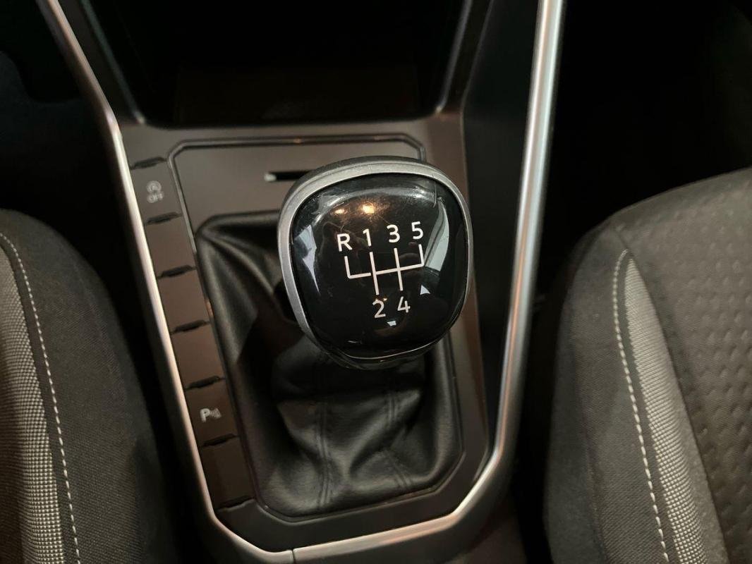 Volkswagen Polo - Photo 11