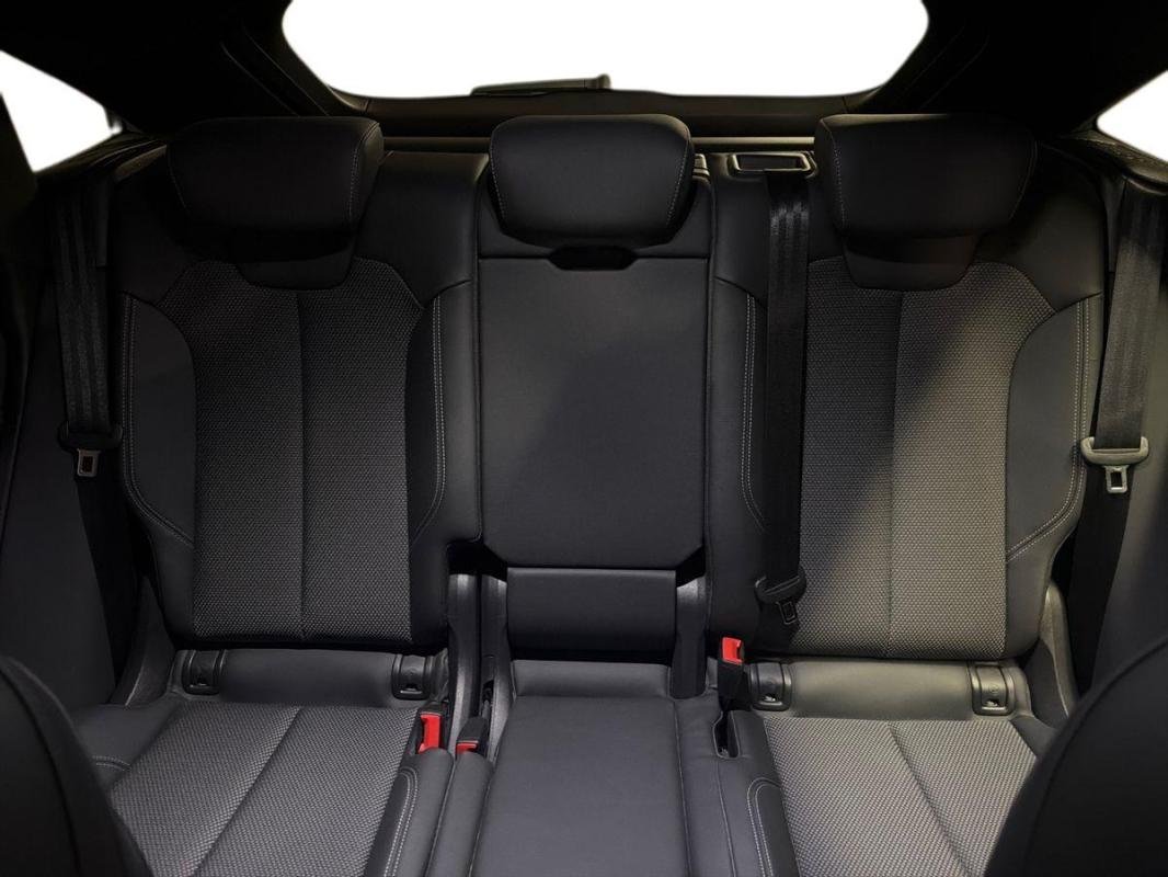 Audi Q5 Sportback - Photo 22