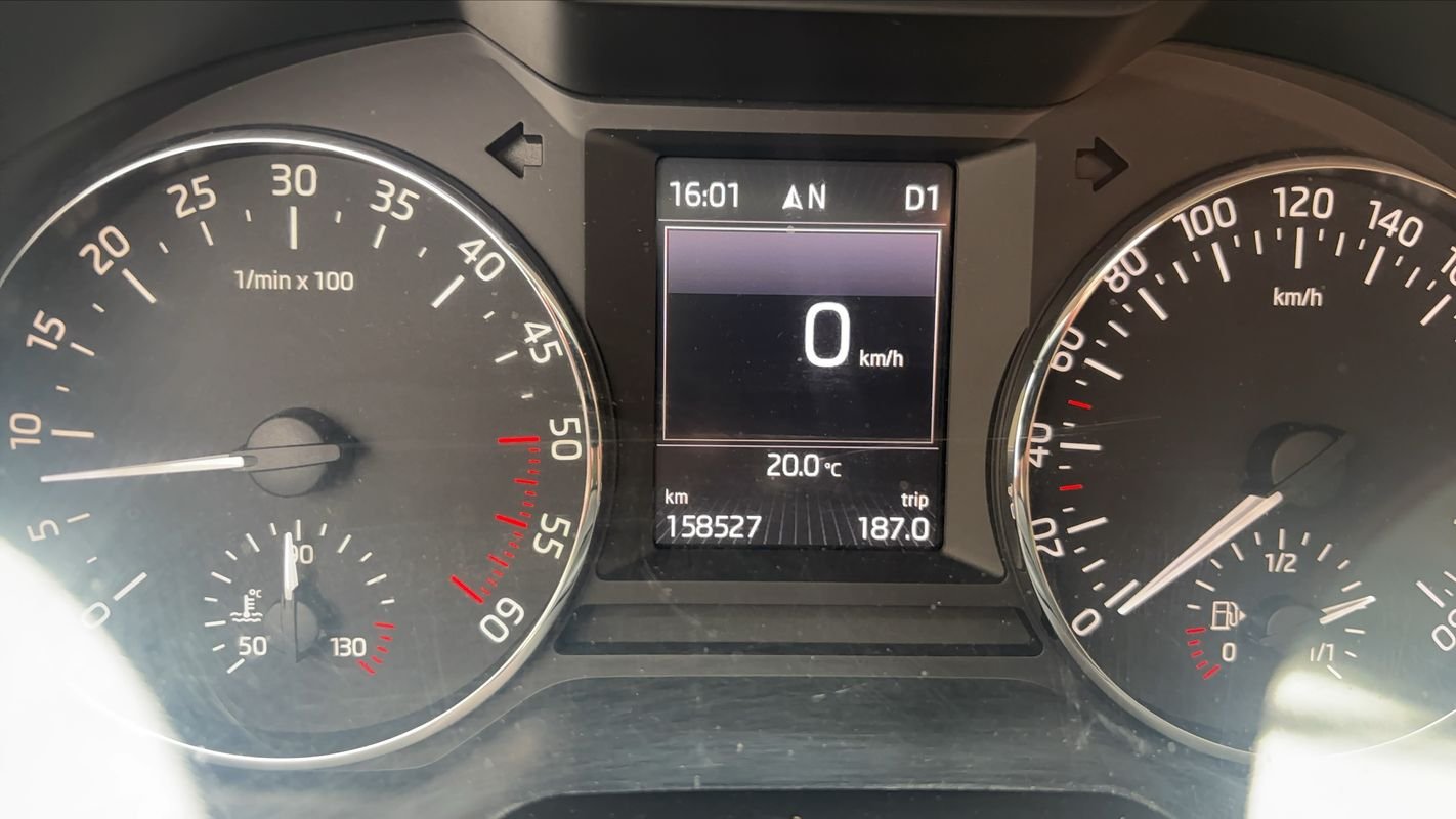 Skoda Octavia - Photo 12