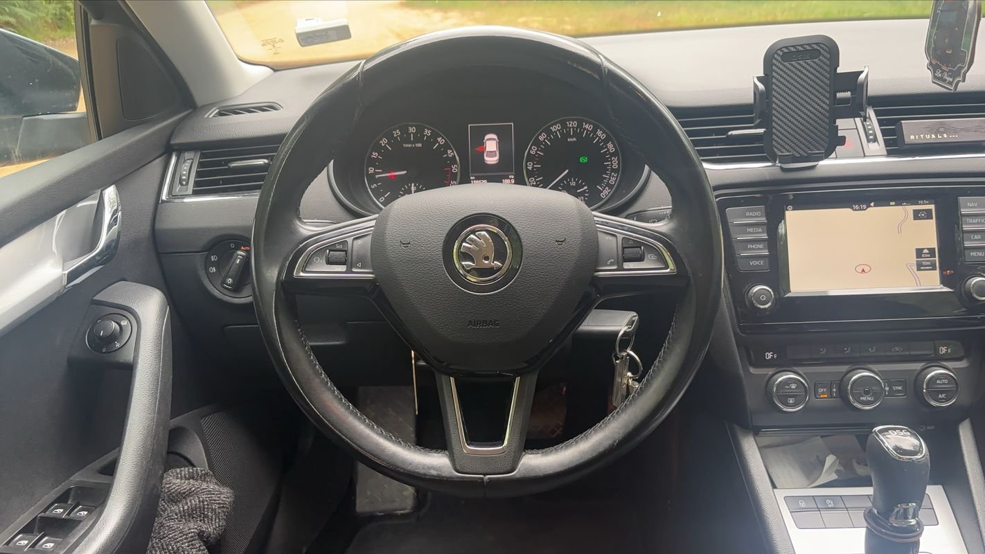 Skoda Octavia - Photo 23