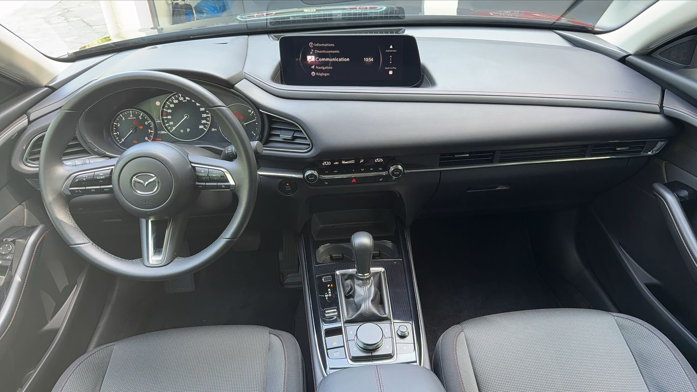 Mazda CX-30 - Photo 11