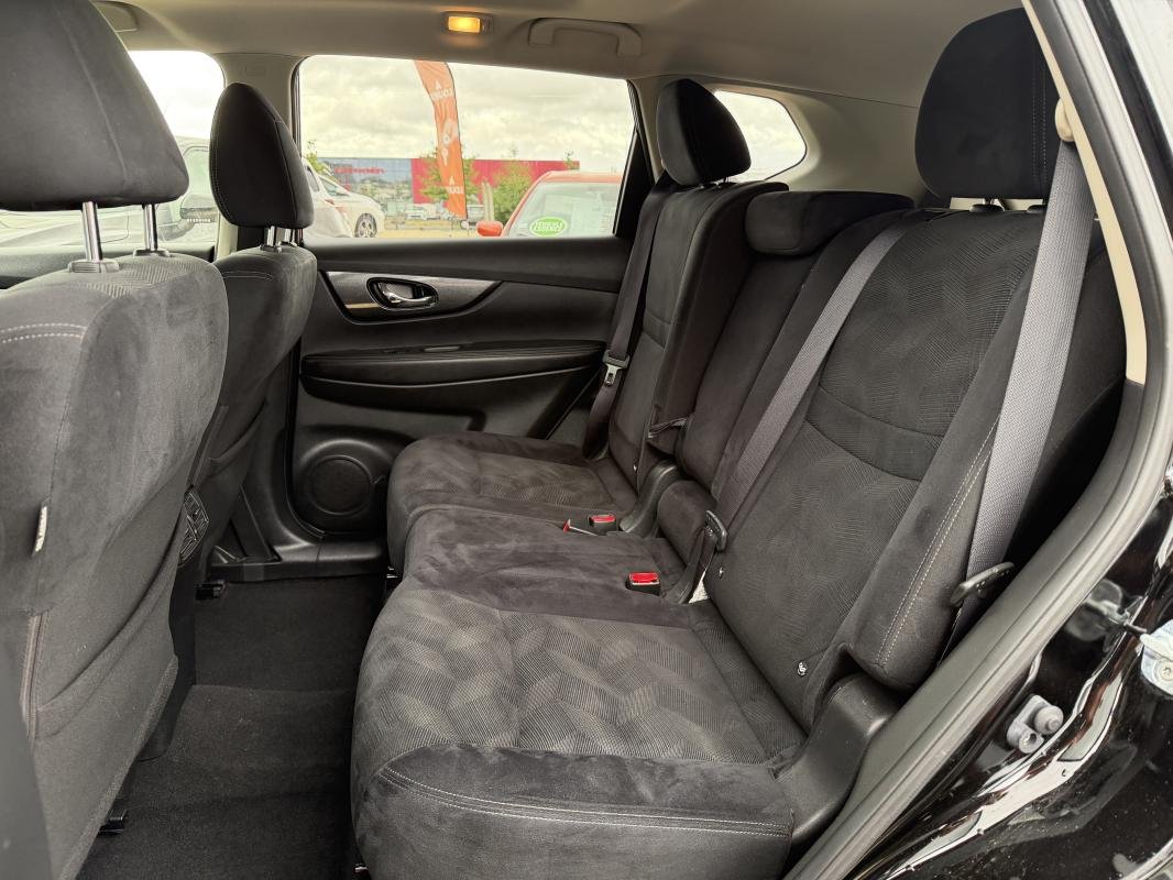 Nissan X-Trail - Photo 24