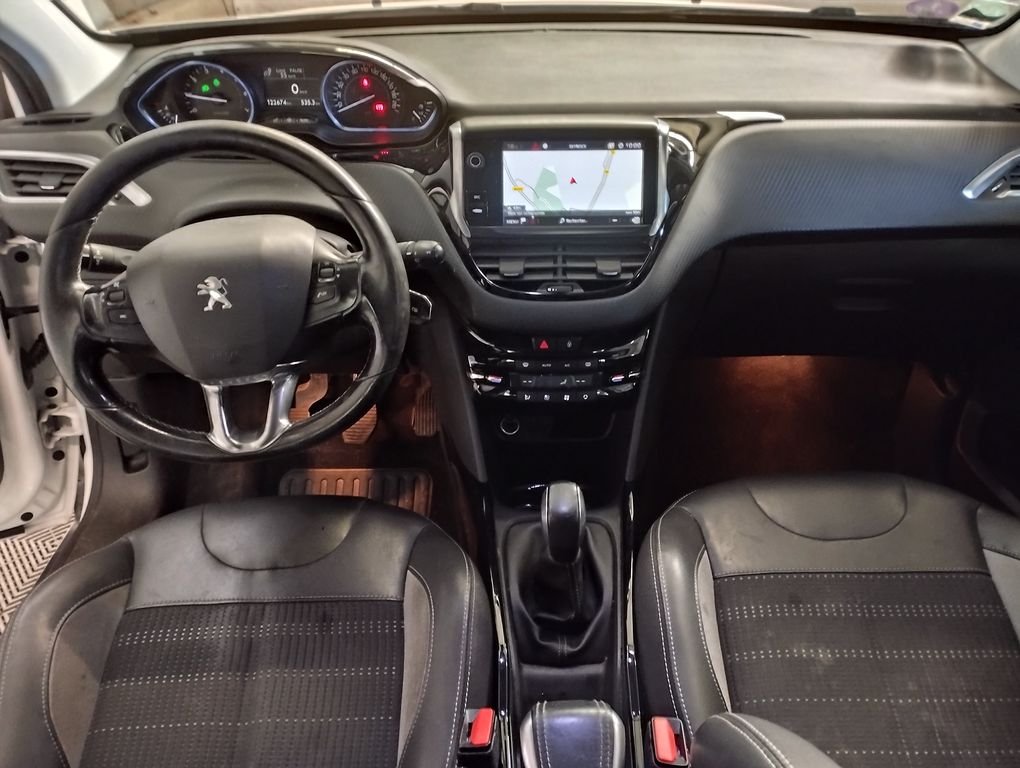 Peugeot 2008 - Photo 3
