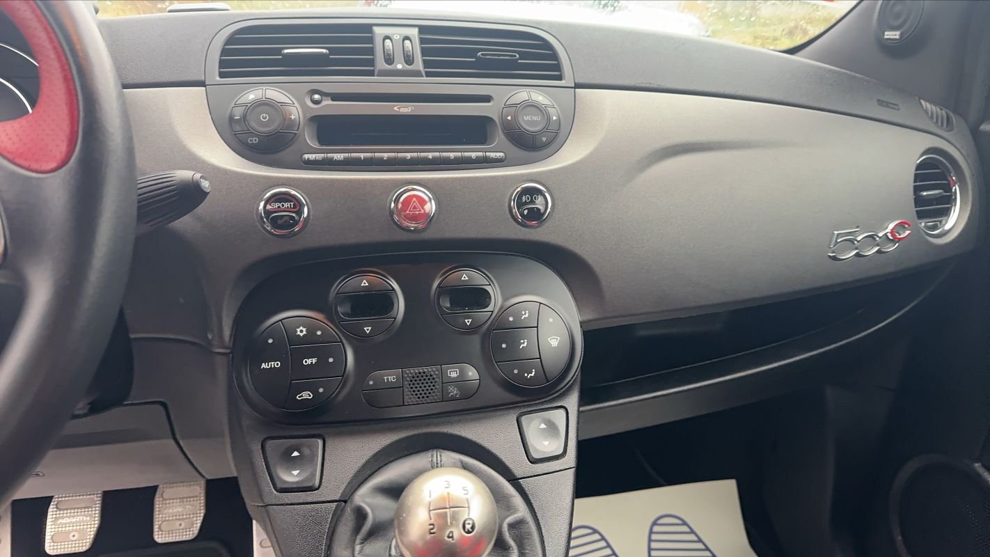 Abarth 500C - Photo 22
