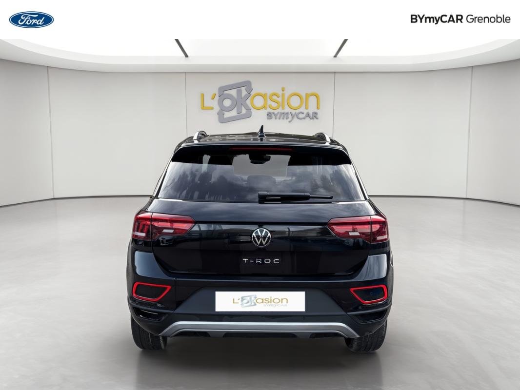 Volkswagen T-Roc - Photo 4