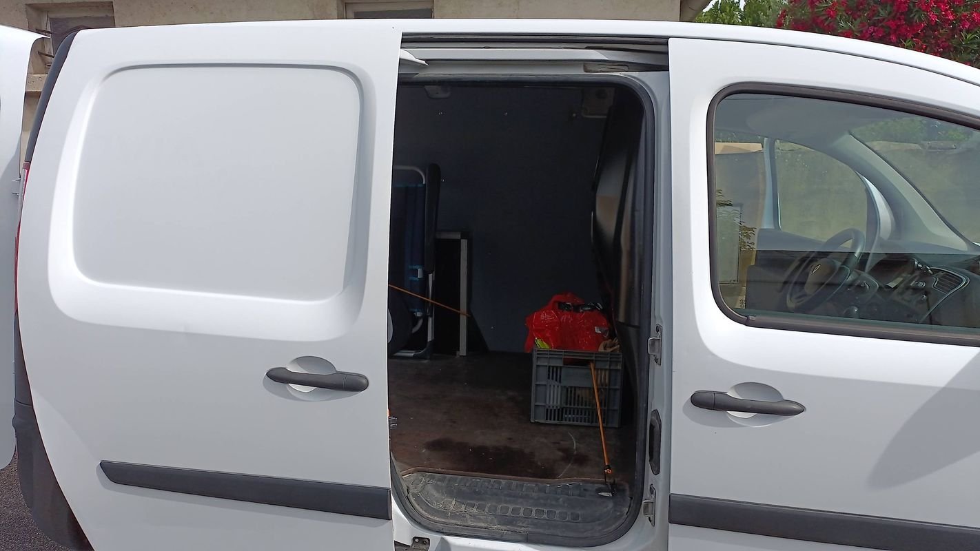 Renault Kangoo Express - Photo 25