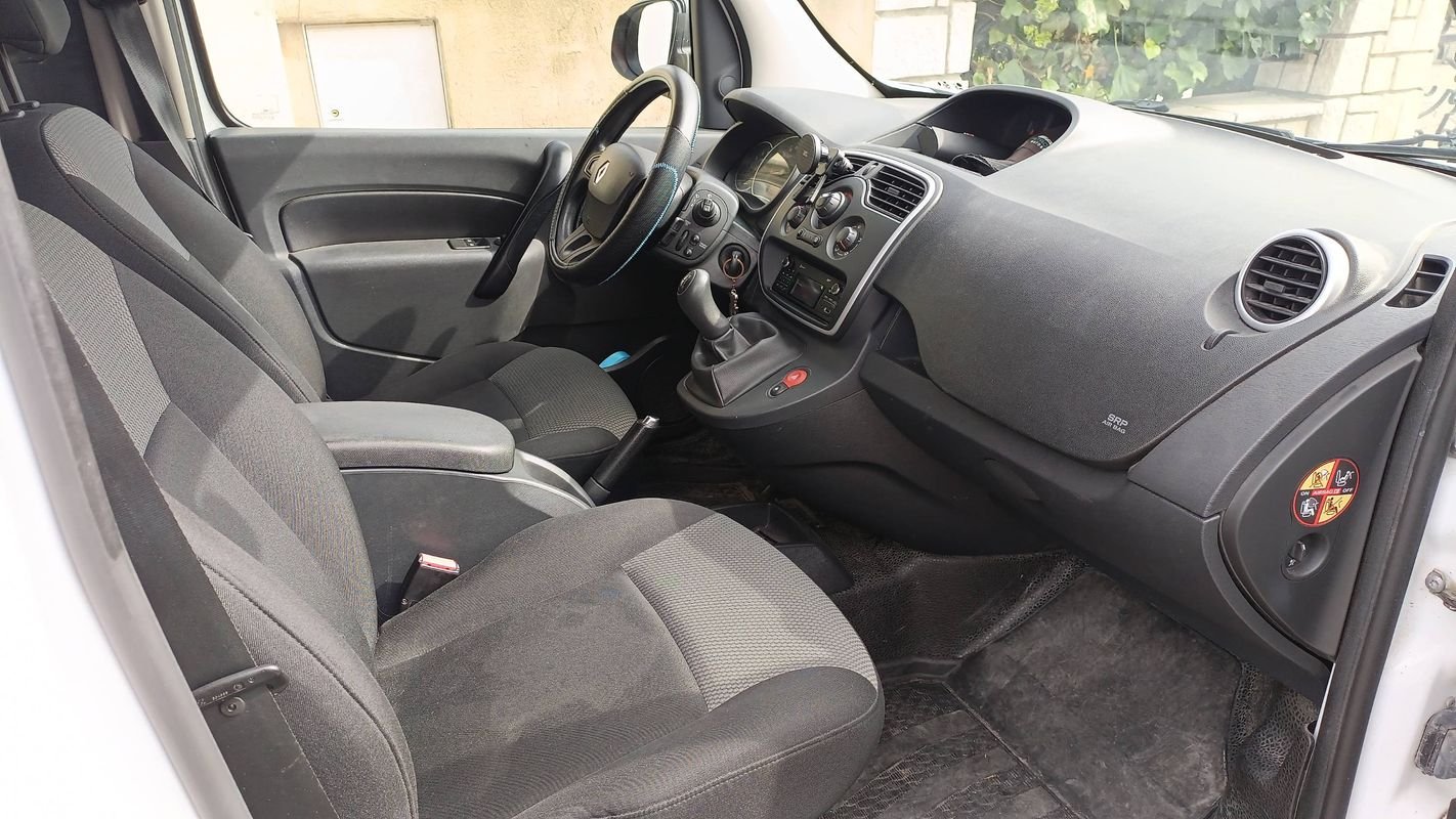 Renault Kangoo Express - Photo 10