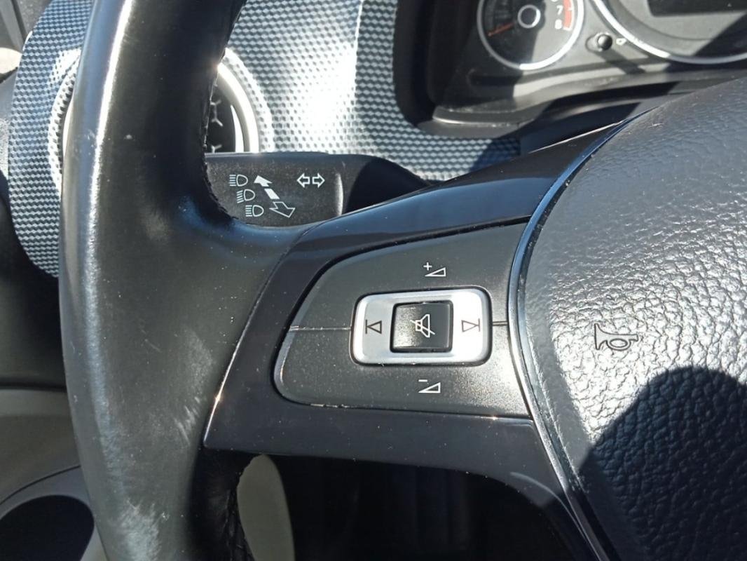 Volkswagen Up! - Photo 13