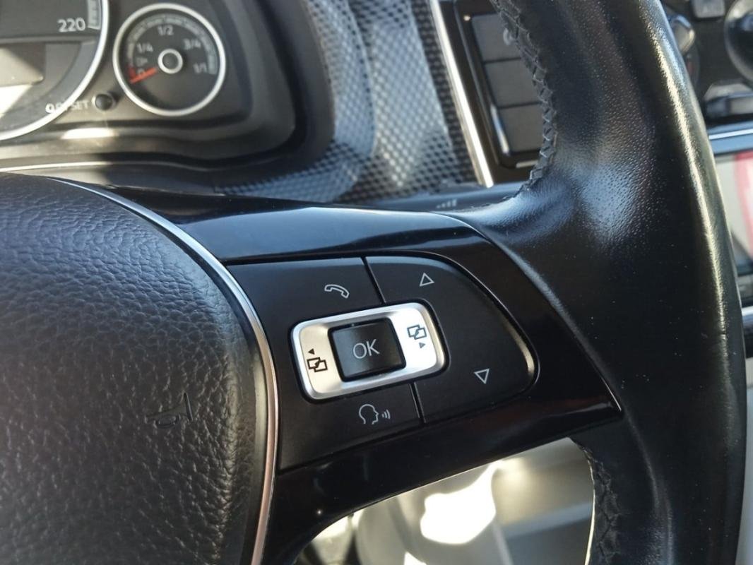 Volkswagen Up! - Photo 14