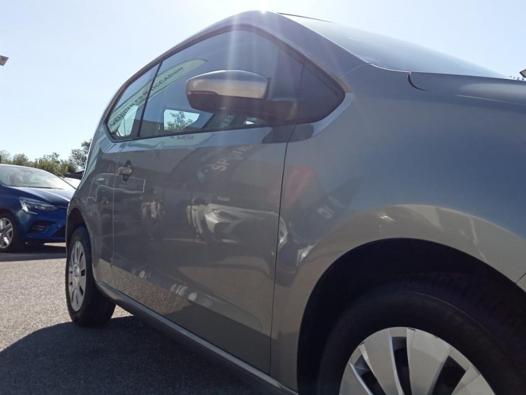 Volkswagen Up! - Photo 35