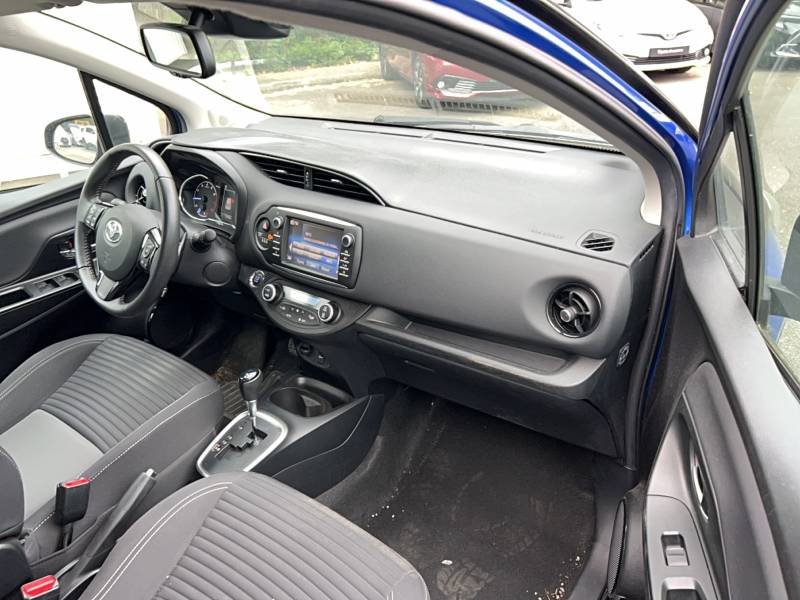 Toyota Yaris - Photo 12