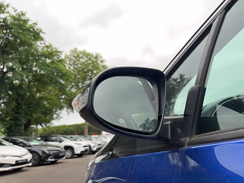 Toyota Yaris - Photo 21