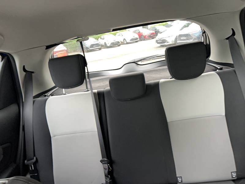 Toyota Yaris - Photo 46