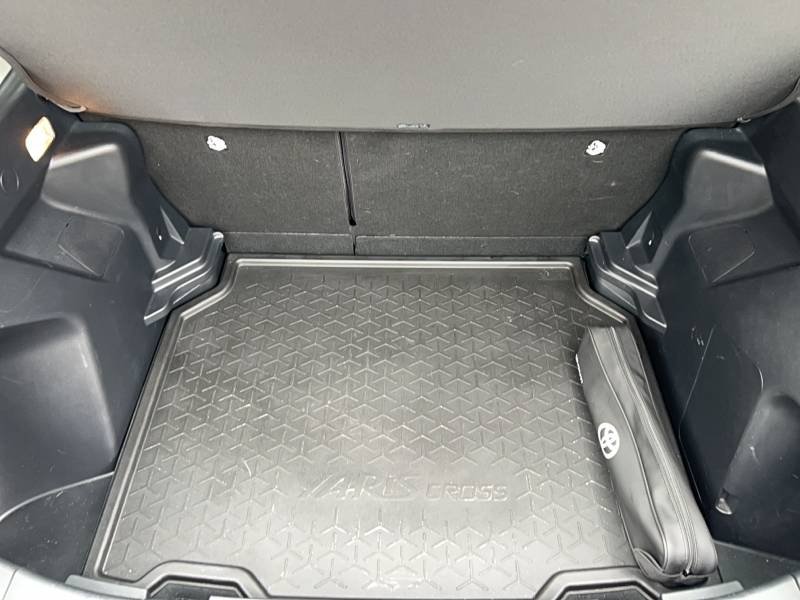 Toyota Yaris - Photo 12