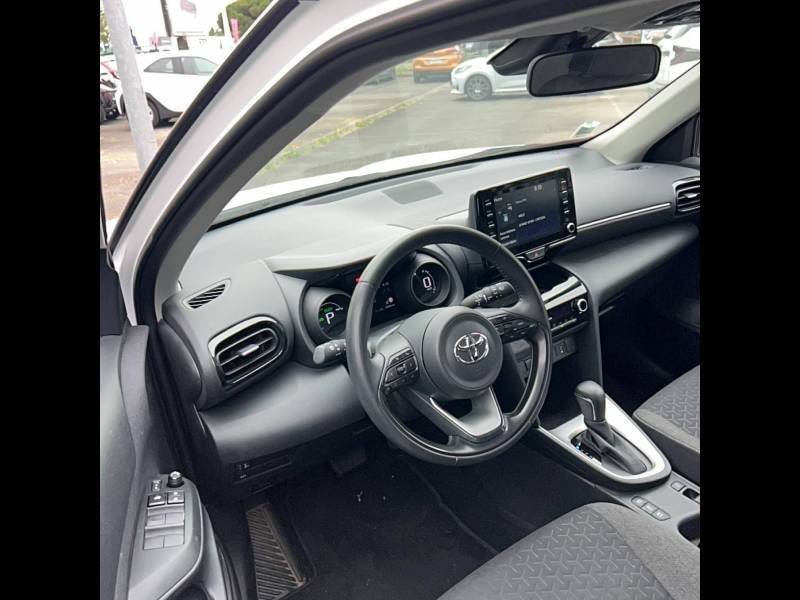 Toyota Yaris - Photo 10