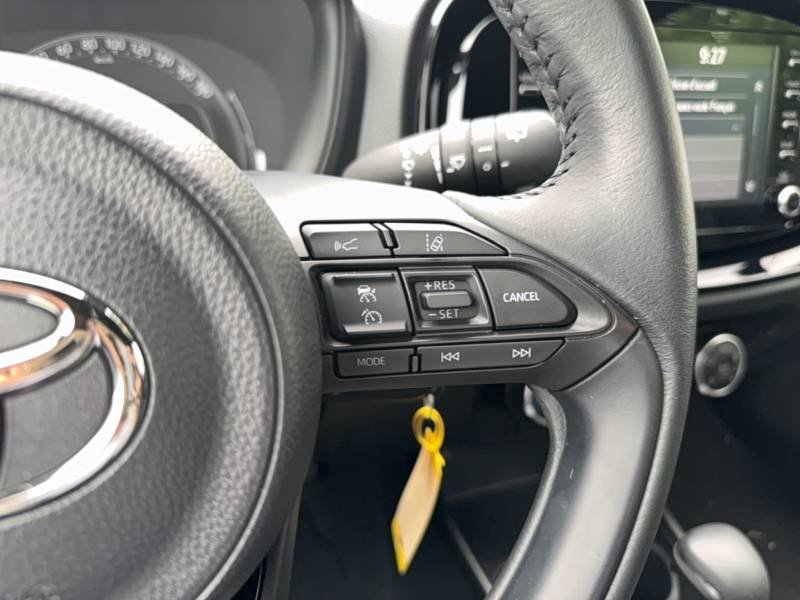 Toyota aygo x - Photo 31