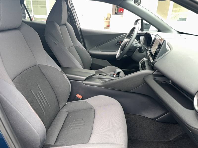 Toyota C-HR - Photo 12