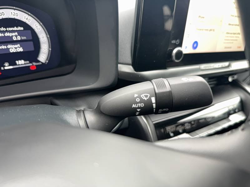 Toyota C-HR - Photo 29