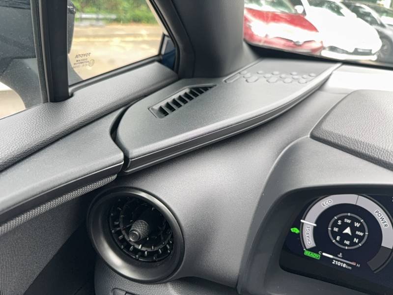 Toyota C-HR - Photo 41