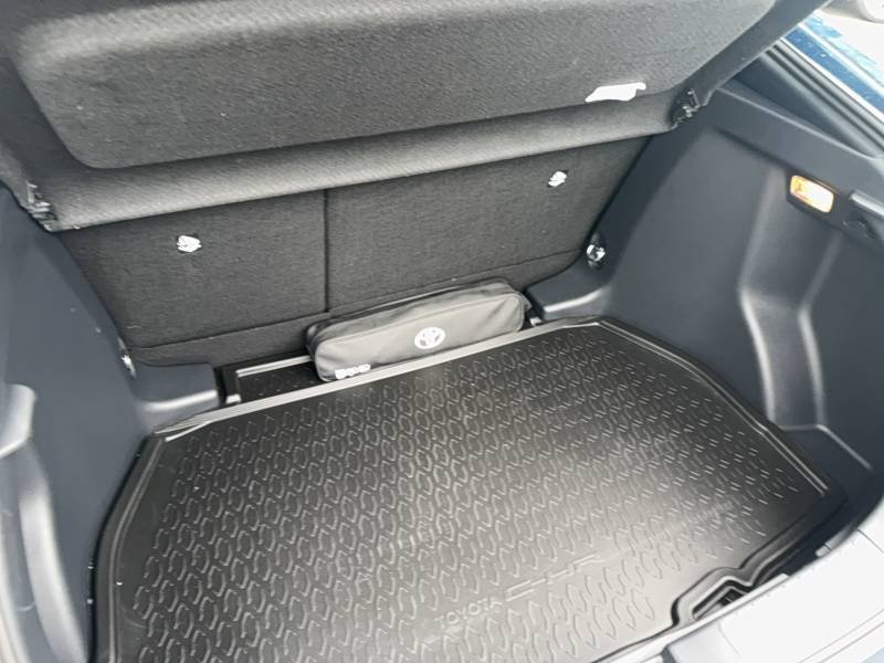 Toyota C-HR - Photo 42