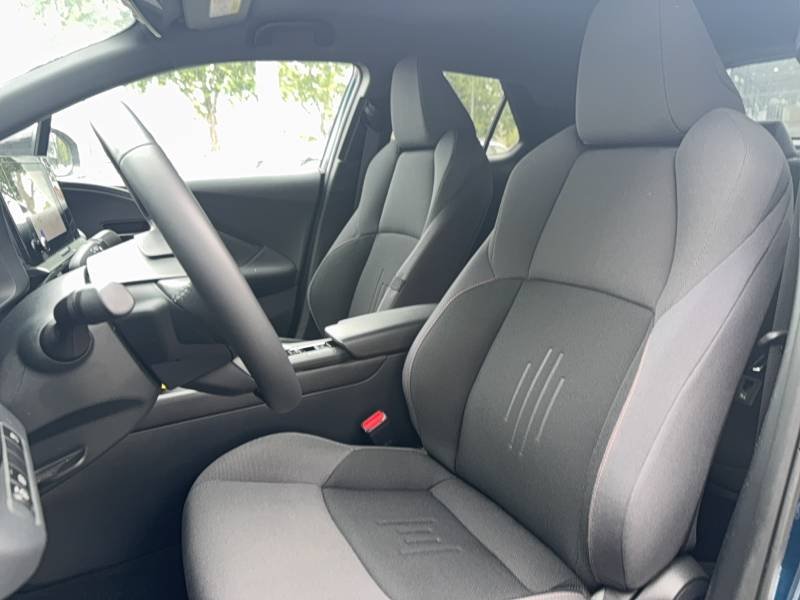 Toyota C-HR - Photo 10