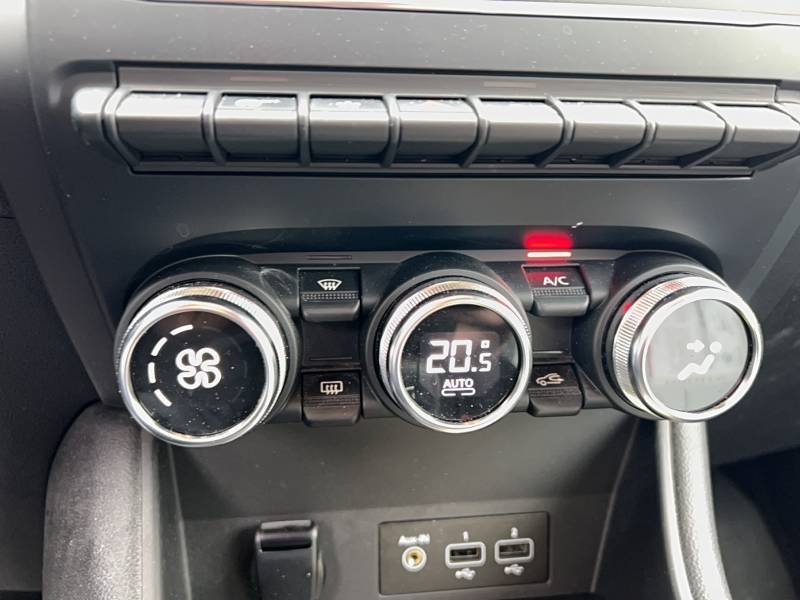 Renault Captur - Photo 37