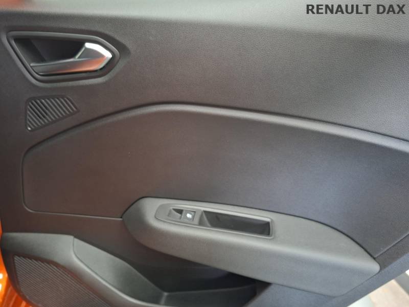 Renault Clio - Photo 27